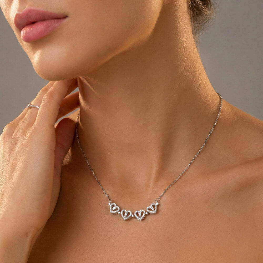 To My Daughter-In-Law, We Both Love A Man - Magnetic Hearts Necklace